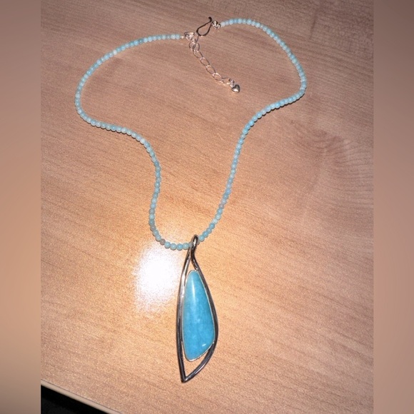 Turquoise mini bead necklace with pendant by Jay King - Picture 6 of 12